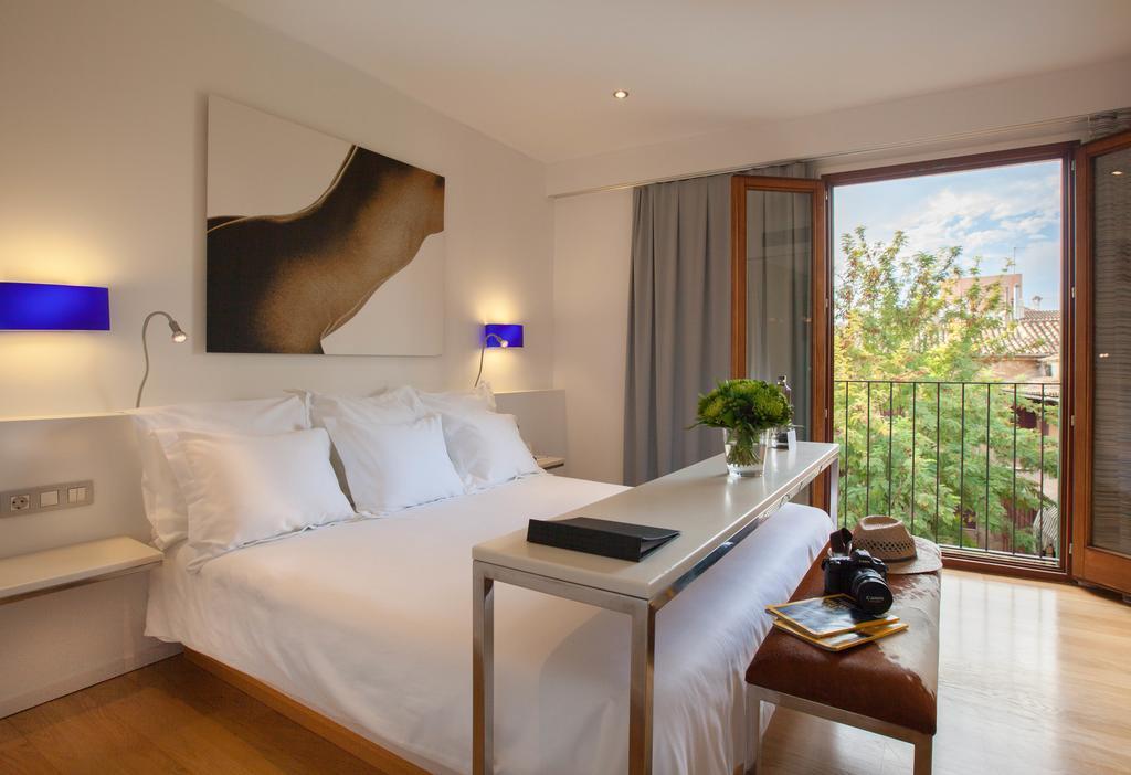 Petit Palace Hotel Tres Палма де Майорка Екстериор снимка