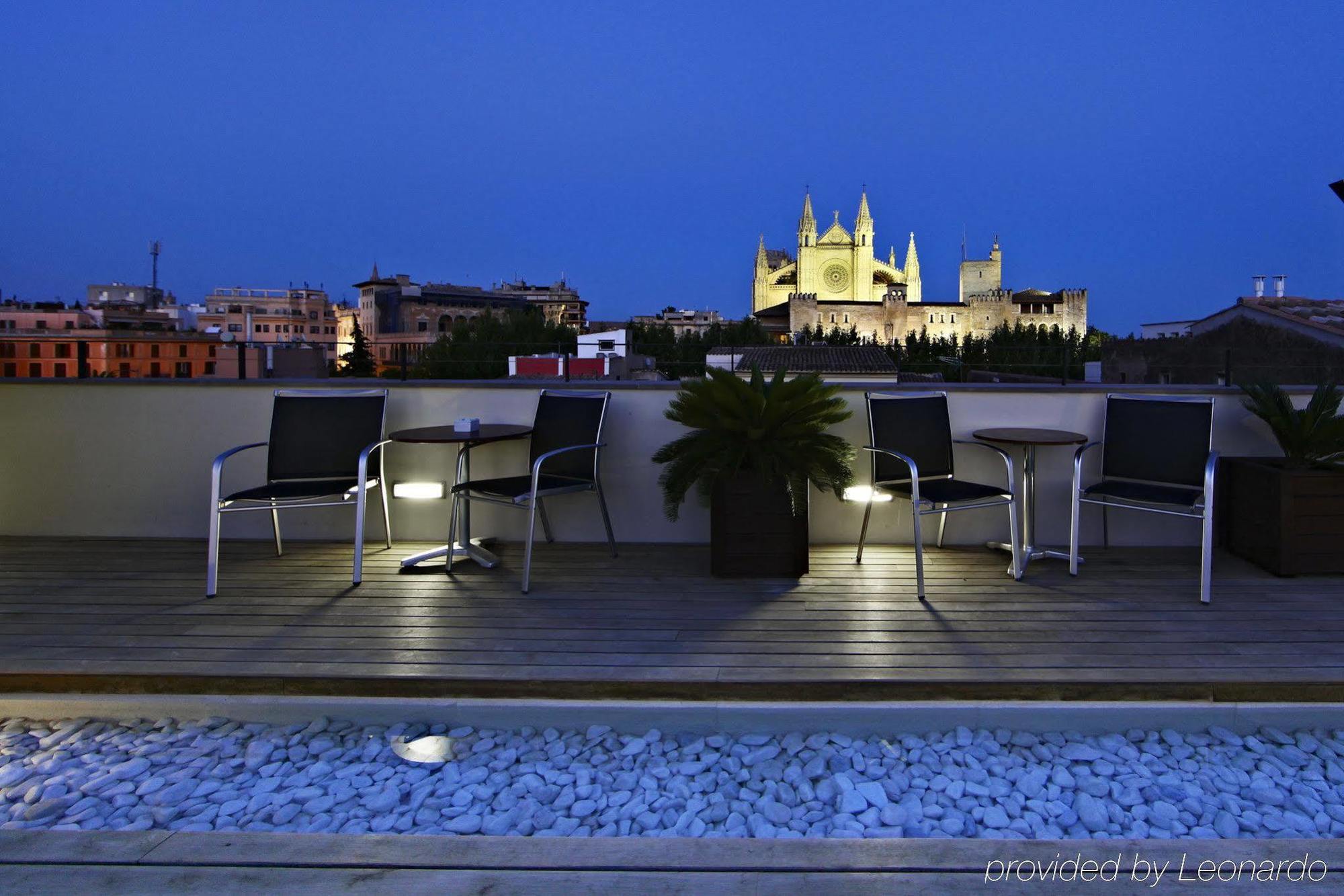 Petit Palace Hotel Tres Палма де Майорка Ресторант снимка