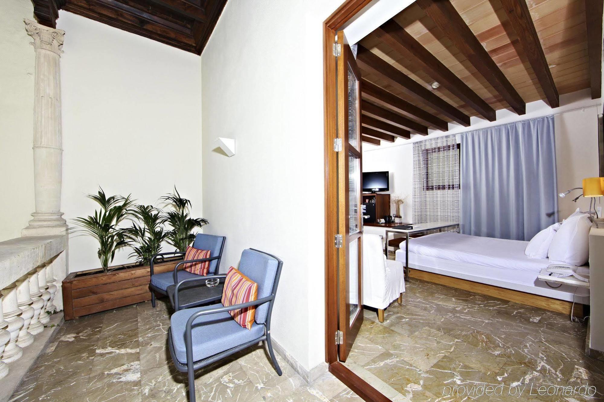 Petit Palace Hotel Tres Палма де Майорка Стая снимка